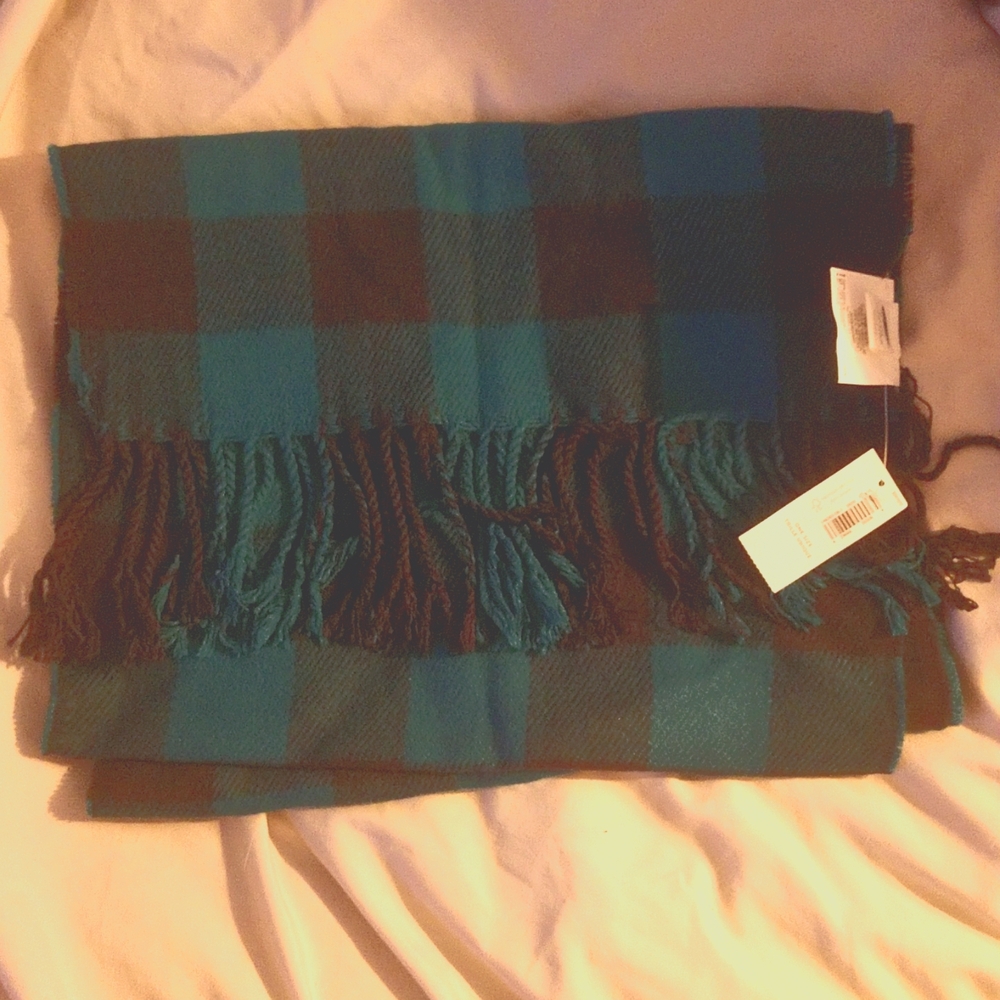 Old Navy plaid scarf